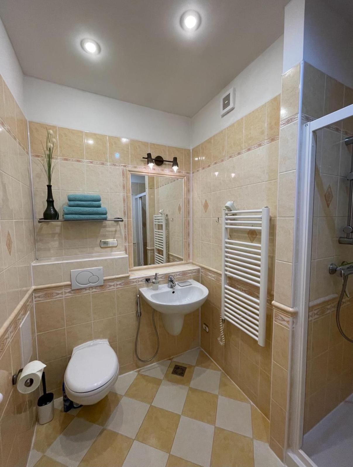 Appartment Centrum การ์โลวีวารี ห้อง รูปภาพ
